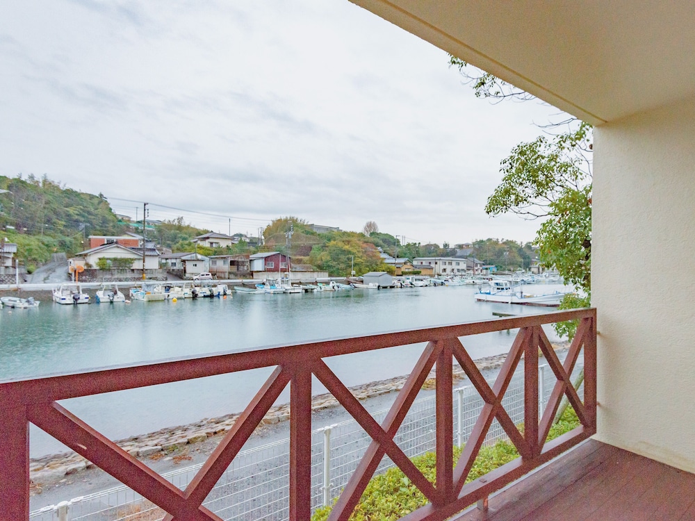 グランド ルーム 禁煙 バルコニーからの眺望1 | Tabist ヴィラダイオーリゾート 伊勢志摩