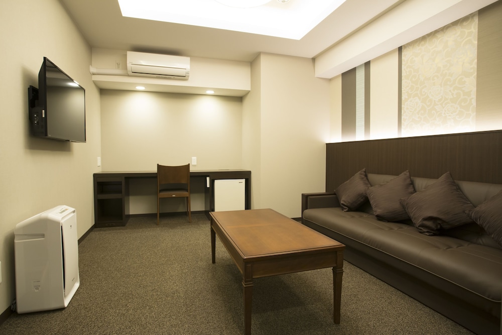 ファミリー スイート ベッド (複数台) 禁煙 客室2 | ホテル ランタナ大阪