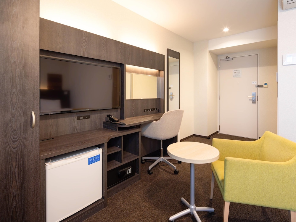 スタンダード ルーム シングルベッド 2 台 禁煙 客室6 | コンフォートホテルERA伊勢