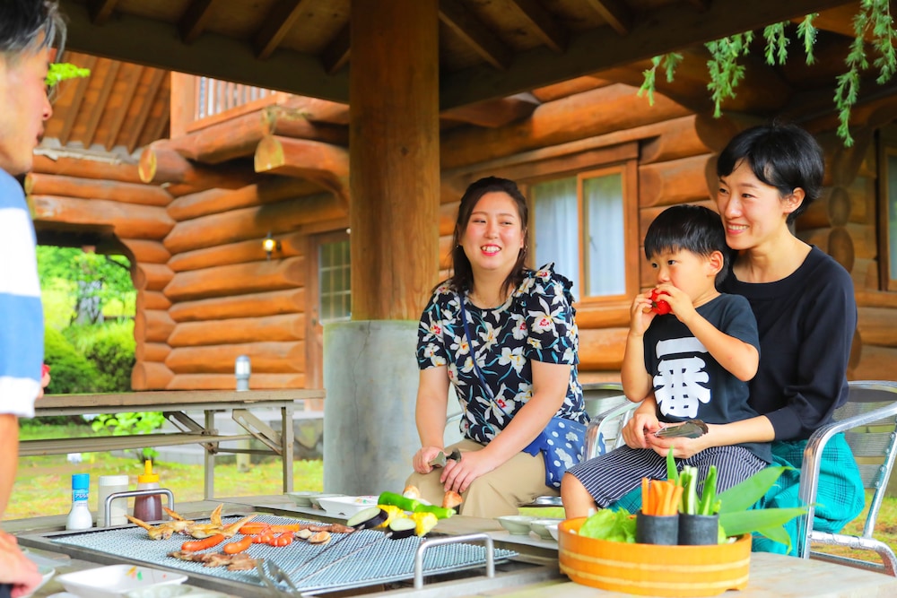 ログハウス2〜7名 ナイヤガラ 喫煙可 客室3 | さくらさくら温泉
