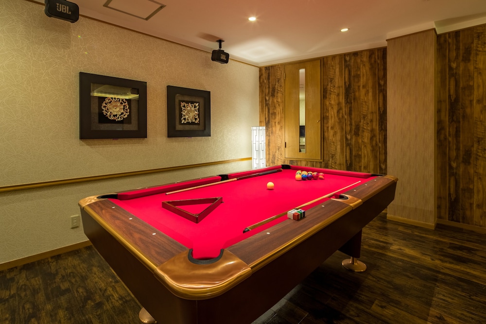 デラックス ダブルルーム 客室の設備とサービス2 | ホテルエルディア山梨店 - 大人限定