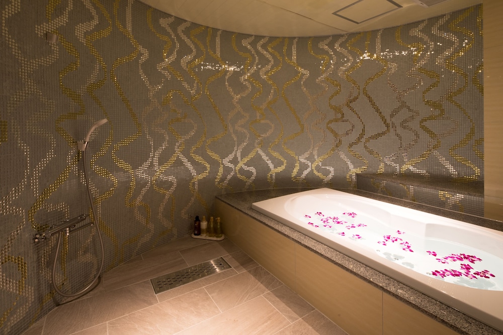 デラックス ダブルルーム ジェットバス0 | ホテルエルディア山梨店 - 大人限定