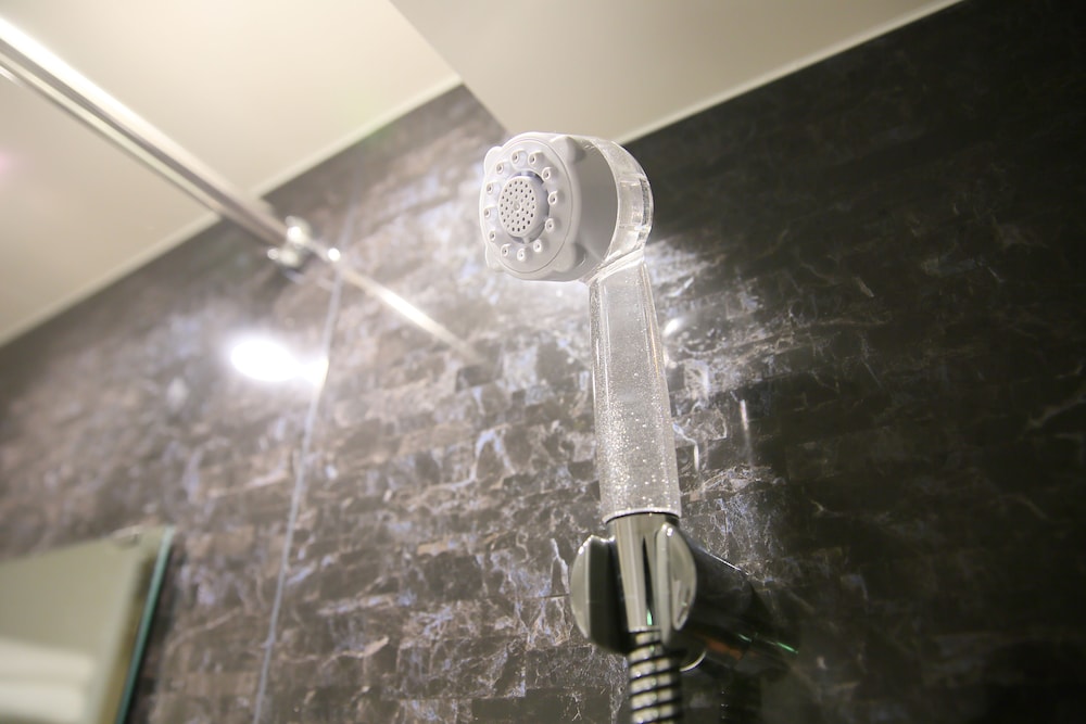 スタンダード ダブルルーム 禁煙 バスルーム1 | ホテルSUI赤坂 byABEST