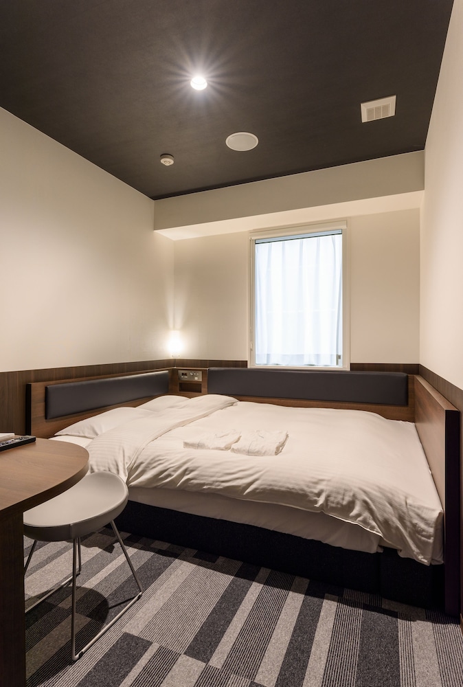 ス ーペリア ダブルルーム 禁煙 (エクストラベッドなし) 客室1 | ベルケンホテル・神田