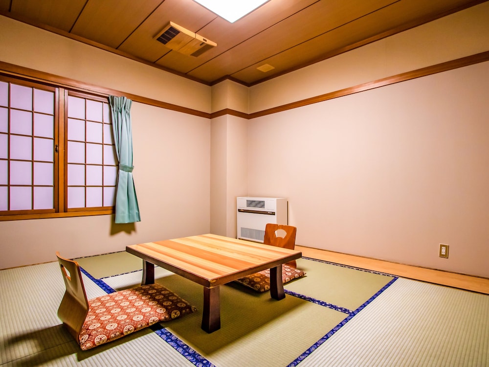 トラディショナル トリプルルーム (Japanese Room) 客室2 | Tabist ホテル富士