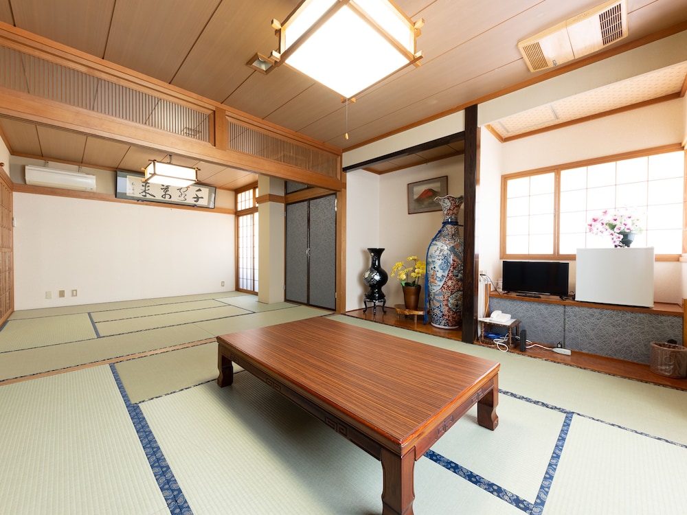 ファミリー ルーム (Japanese Room) | Tabist ホテル富士