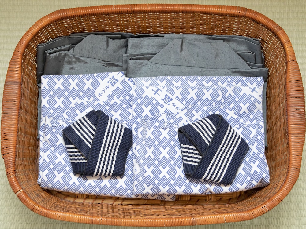 トラディショナル トリプルルーム (Japanese Room) 客室の設備とサービス2 | Tabist ホテル富士