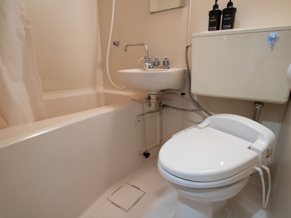 トラディショナル ツインルーム (Japanese Room) バスルーム0 | Tabist ホテル富士