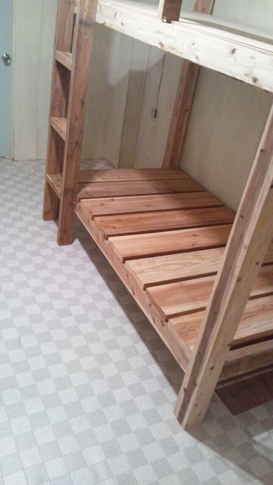 個室2 ツインルーム 部屋お任せ 客室3 | ゲストハウス なんで家ねん