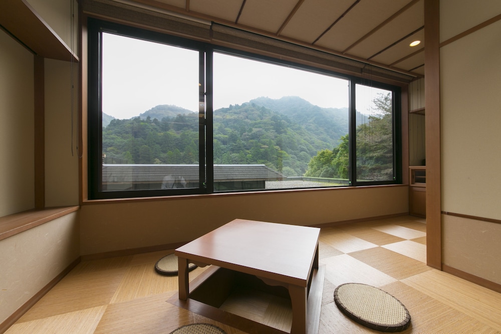 和室12畳 禁煙 客室2 | 鹿の湯ホテル