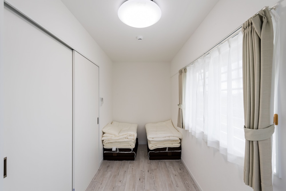 ダブルルーム ( B ) 客室15 | ホテルトーマス名護