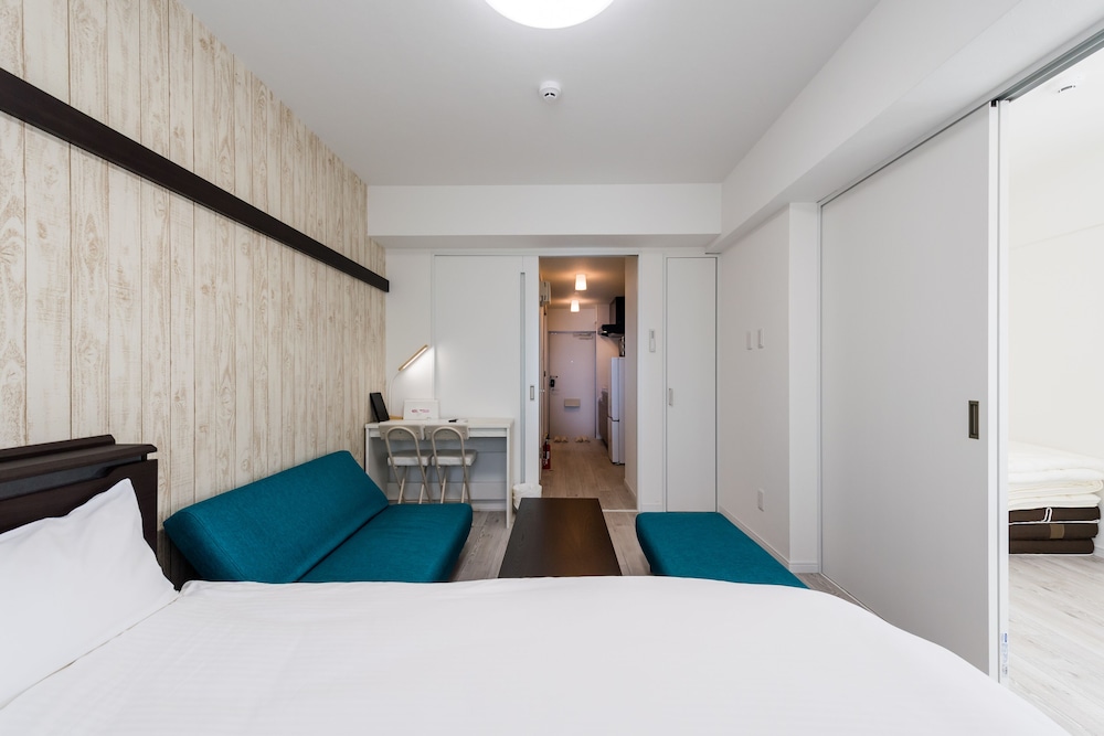 ダブルルーム ( B ) 客室14 | ホテルトーマス名護