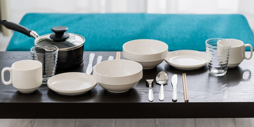 ダブルルーム ( A ) 専用キッチン1 | ホテルトーマス名護