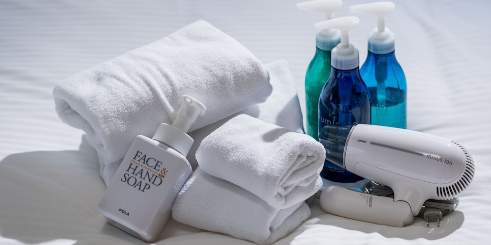 ダブルルーム ( A ) 客室の設備とサービス0 | ホテルトーマス名護