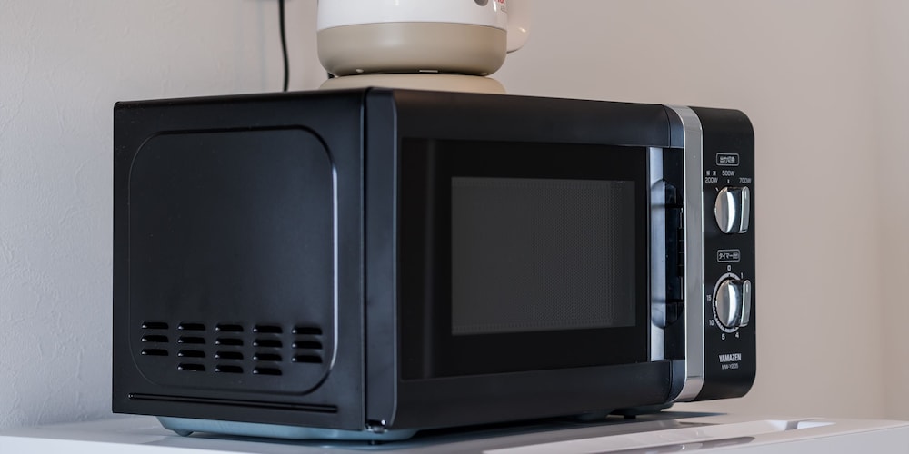 ダブルルーム ( A ) 専用キッチン2 | ホテルトーマス名護