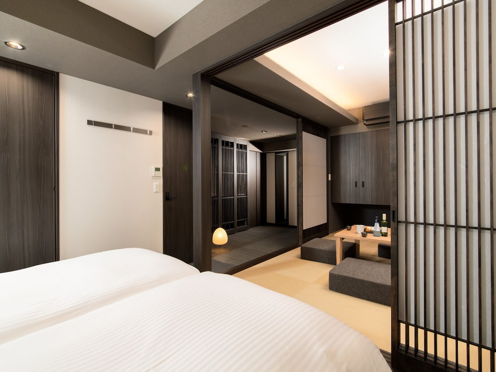 Japanese apartment 客室4 | MIMARU京都 四条WEST(旧 MIMARU京都 西洞院高辻)