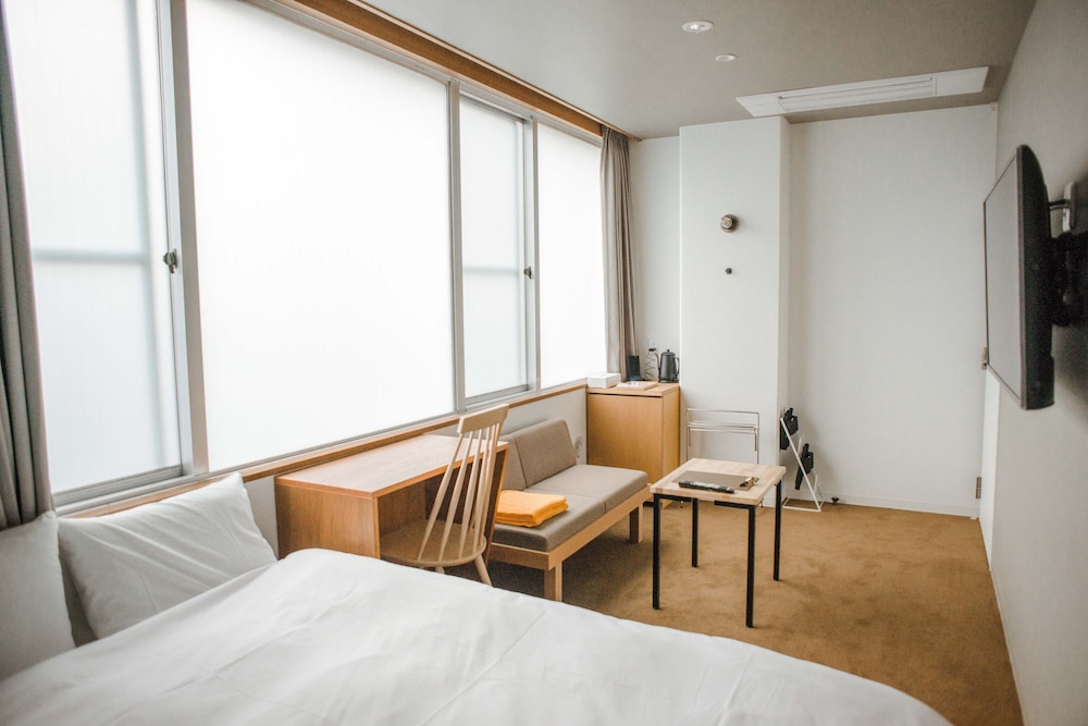 ダブルルーム バス /トイレなし | WPÜ HOTEL HAKONE
