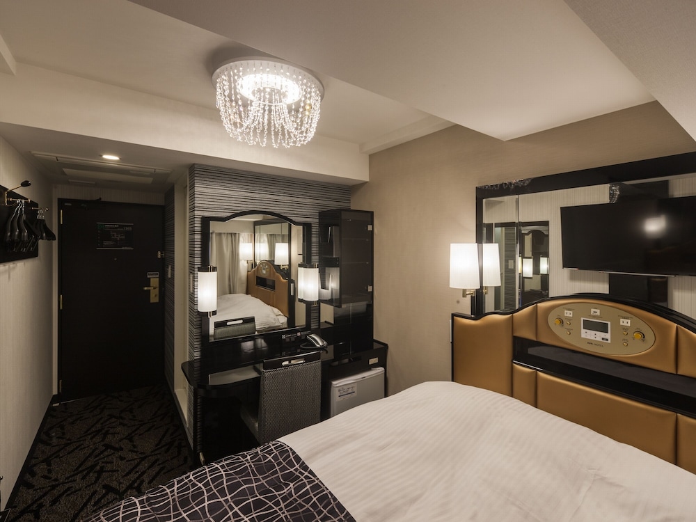 スーペリア ダブルルーム 禁煙 | アパホテル〈浅草駅前〉