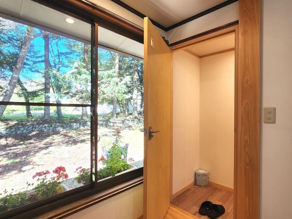 スイート 客室9 | ゲストルーム ふる里村工芸館