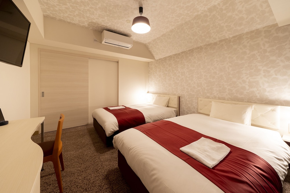 スタンダード ツインルーム 禁煙 客室1 | ホテルロッソ軽井沢