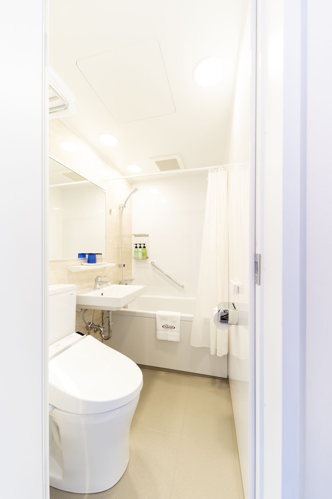 スタンダード ツインルーム 禁煙 バスルーム0 | ホテルロッソ軽井沢