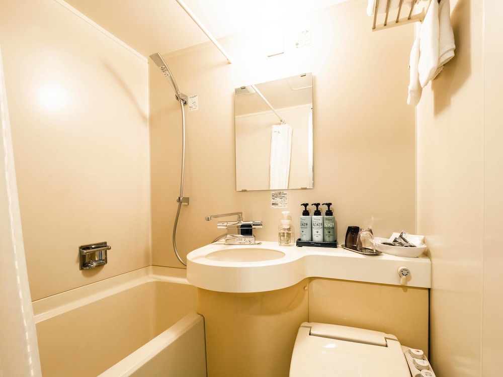 セミダブルルーム 禁煙 バスルーム0 | ホテルエリアワン北茨城