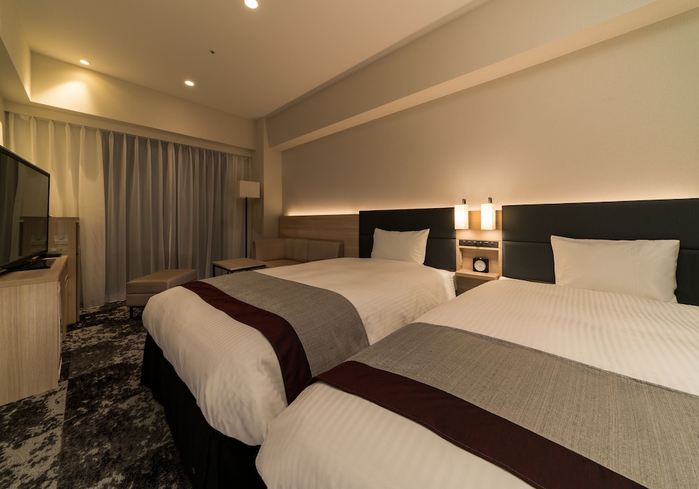 スタンダード　ツインルーム 複数名利用 禁煙 | ダイワロイネットホテル姫路