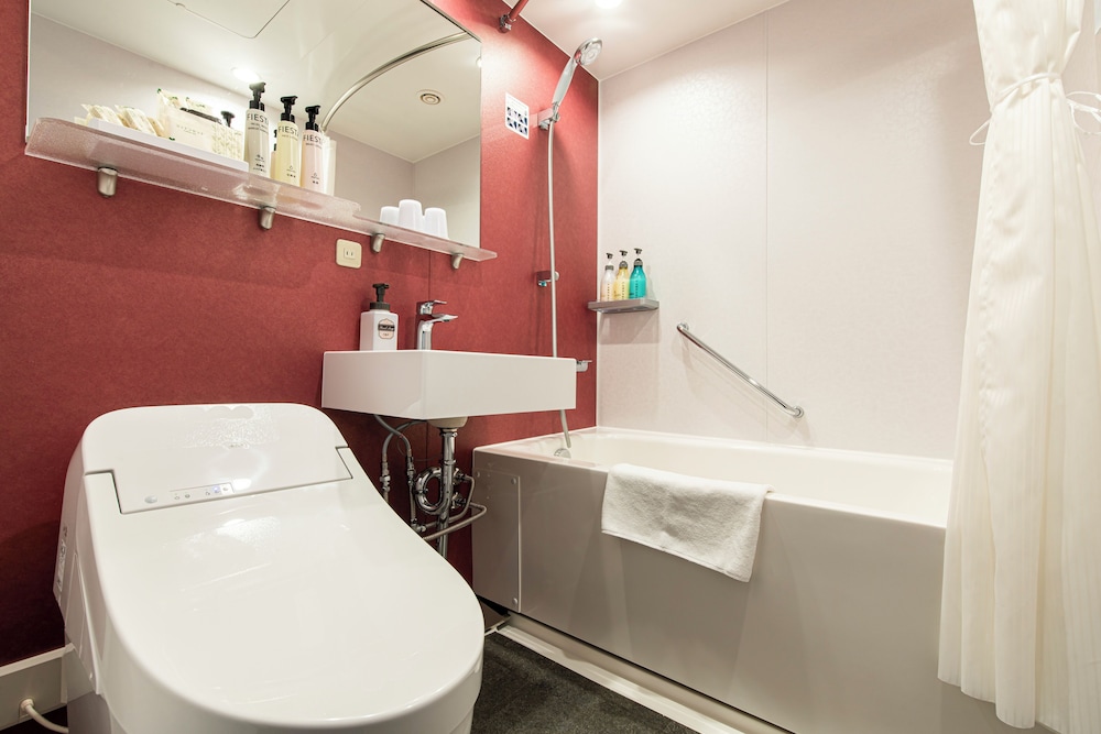 スタンダード ツインルーム 禁煙 バスルーム0 | 京都山科 ホテル山楽