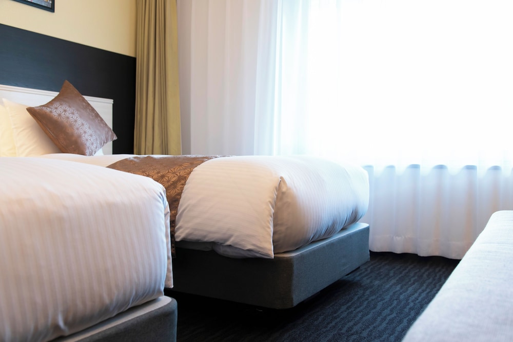 スーペリア ツインルーム 禁煙 客室1 | 京都山科 ホテル山楽