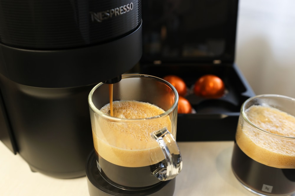 デラックス ツインルーム 客室の設備とサービス0 | 京都山科 ホテル山楽