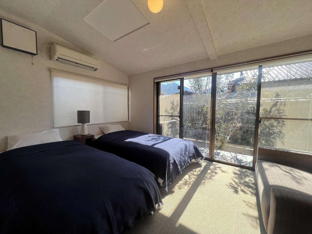 ベーシック ハウス 客室2 | Assiの家