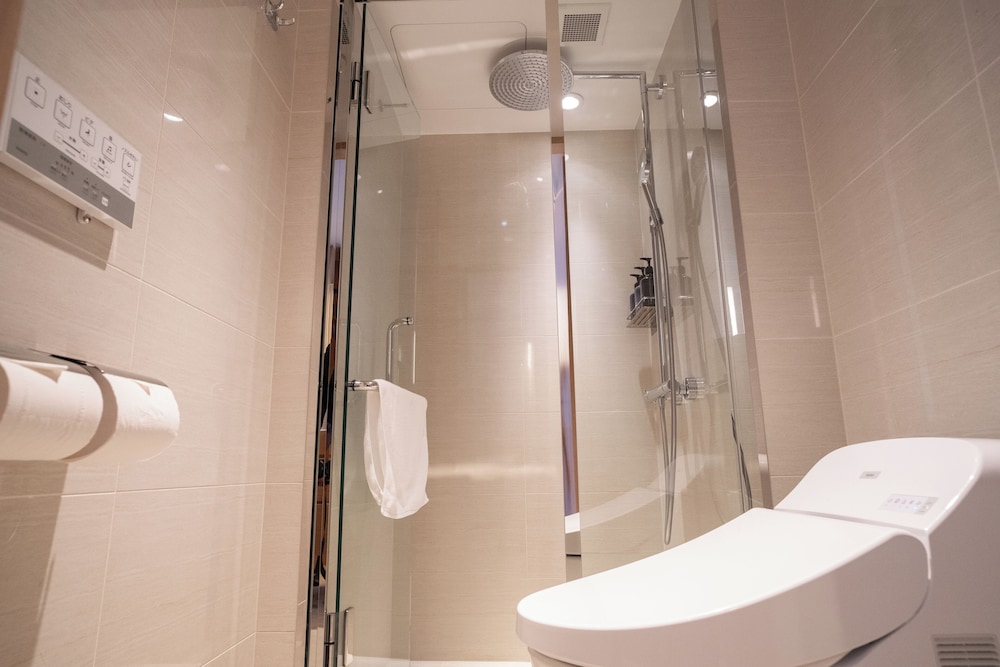 クラブ ダブルルーム クイーンベッド 1 台 禁煙 バスルーム0 | KABIN Koji