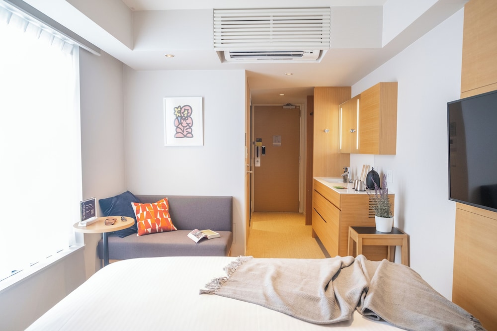 シティ ダブルルーム キングベッド 1 台 禁煙 客室6 | KABIN Koji