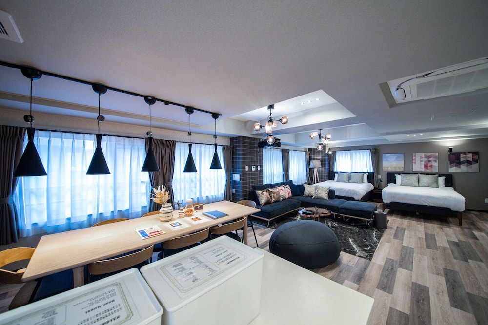 シアターラグジュアリールーム 禁煙 リビング エリア6 | Sapporo Stay Nakajima Park