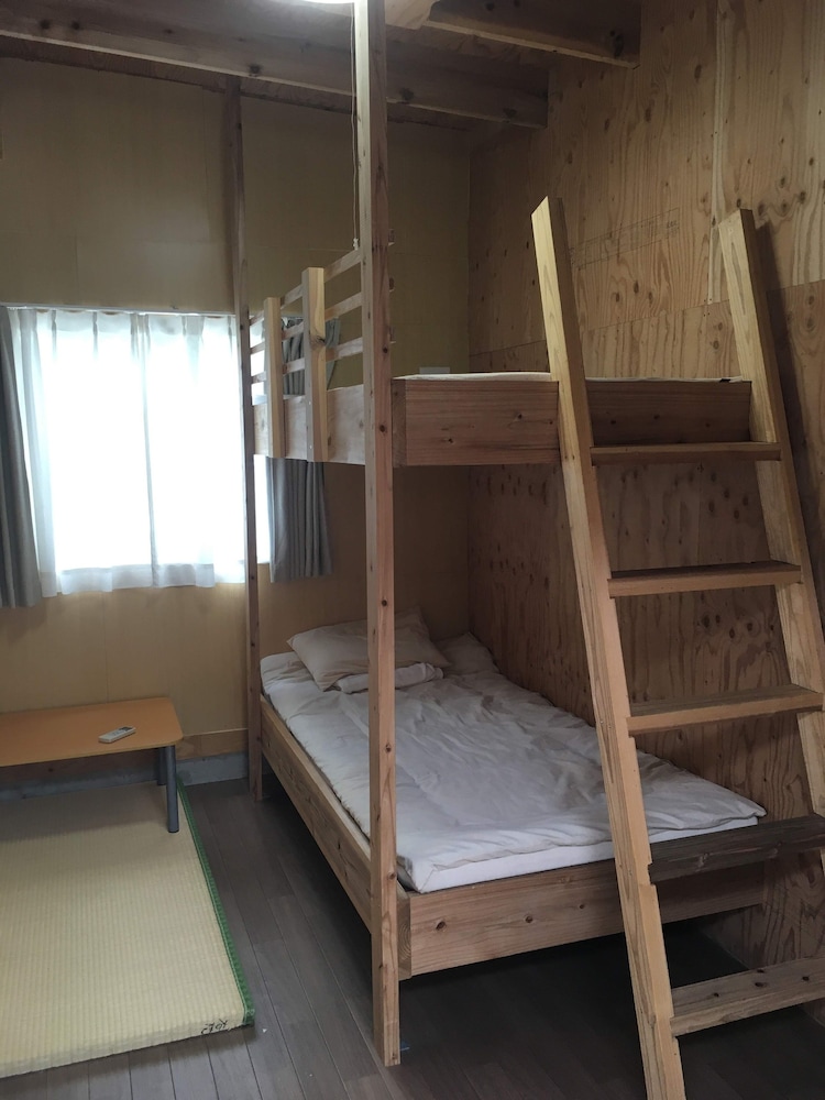 客室1 | 島んちゅゲストハウス 結縁