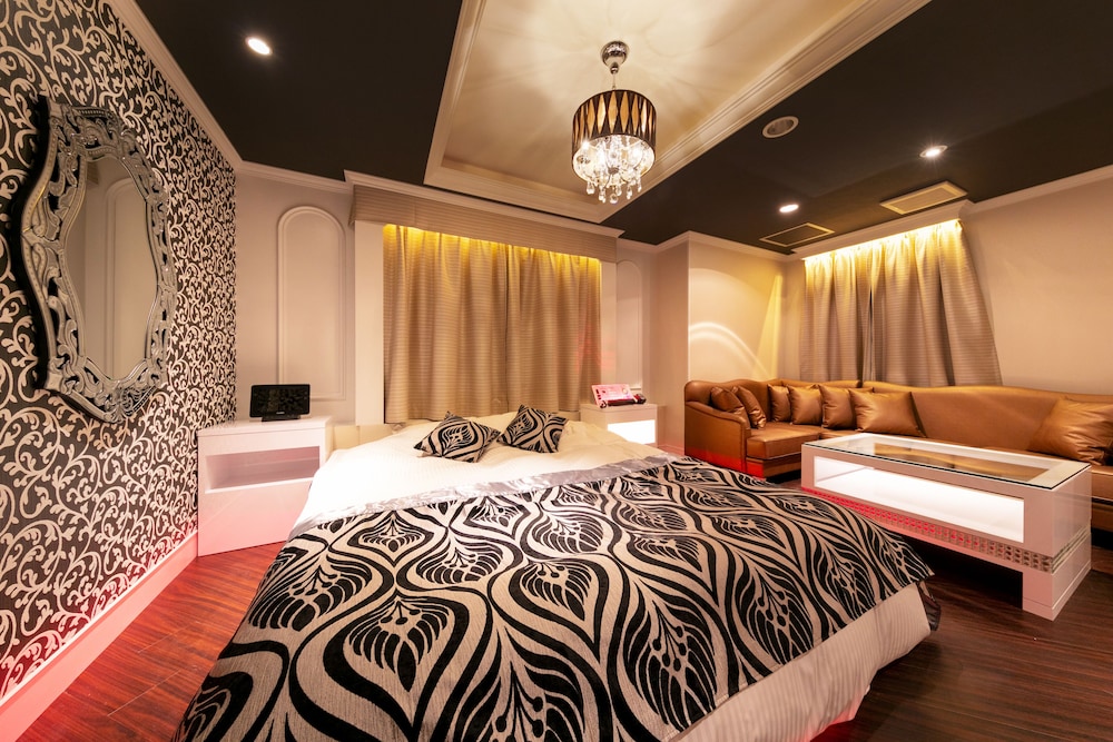 スタンダード ルーム 客室1 | アイリゾート アルティア ラグジュアリー岐阜店 - 大人限定