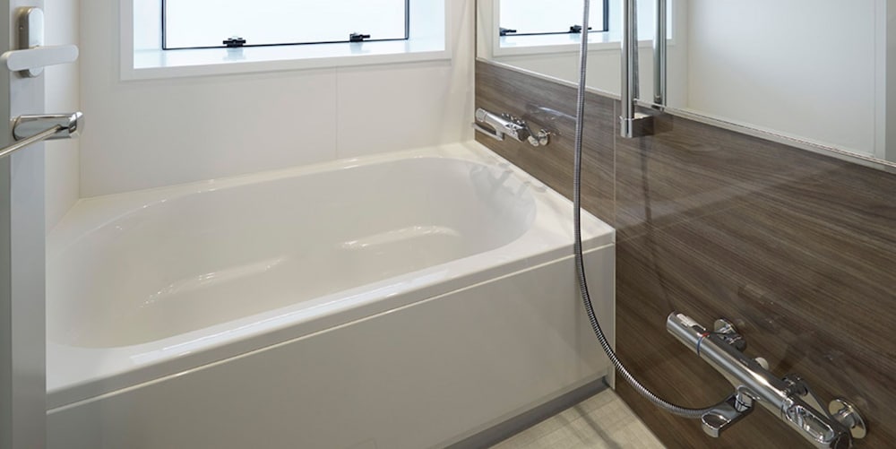 スーペリア ツインルーム 禁煙 バスルーム0 | ザ・スクエアホテル金沢