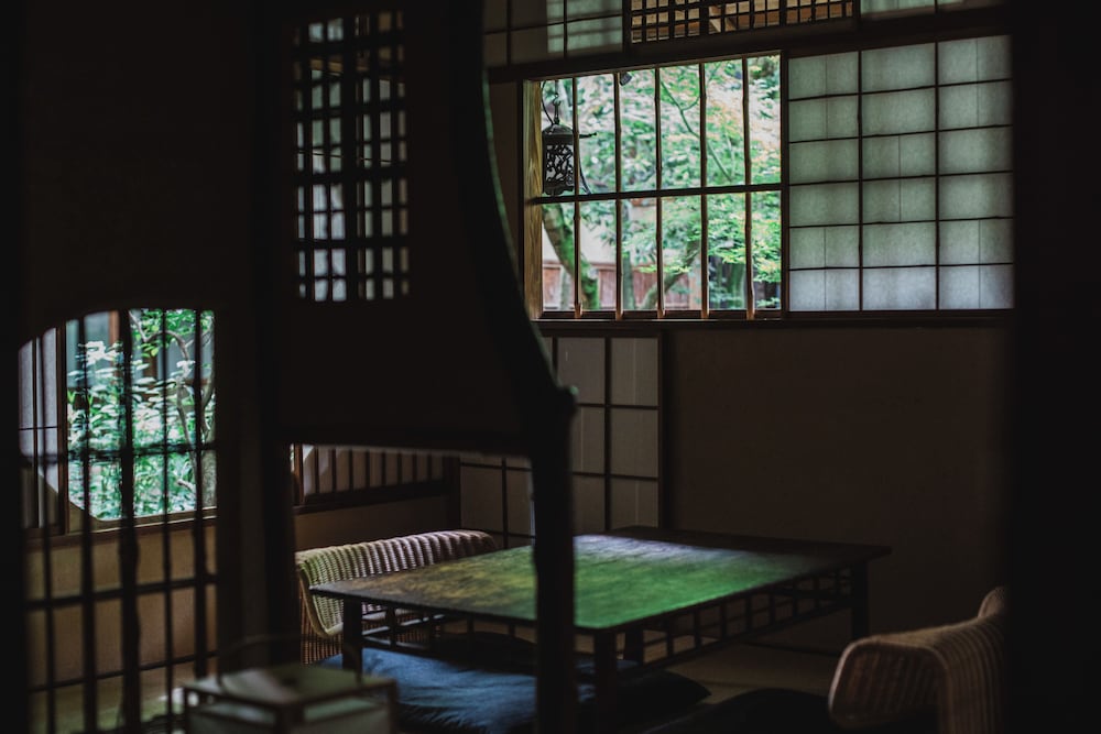 本館104:メゾネット茶室付 デラックス ハリウッドツイン 客室6 | そわか SOWAKA