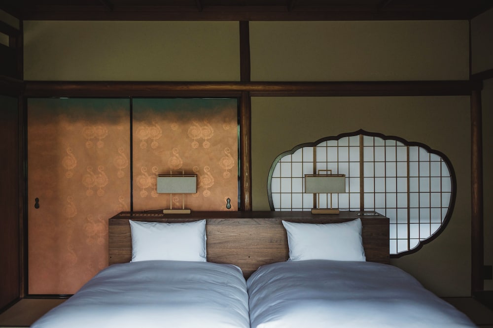 本館108:ガーデンビュー (ほら貝の間) スイート 客室14 | そわか SOWAKA