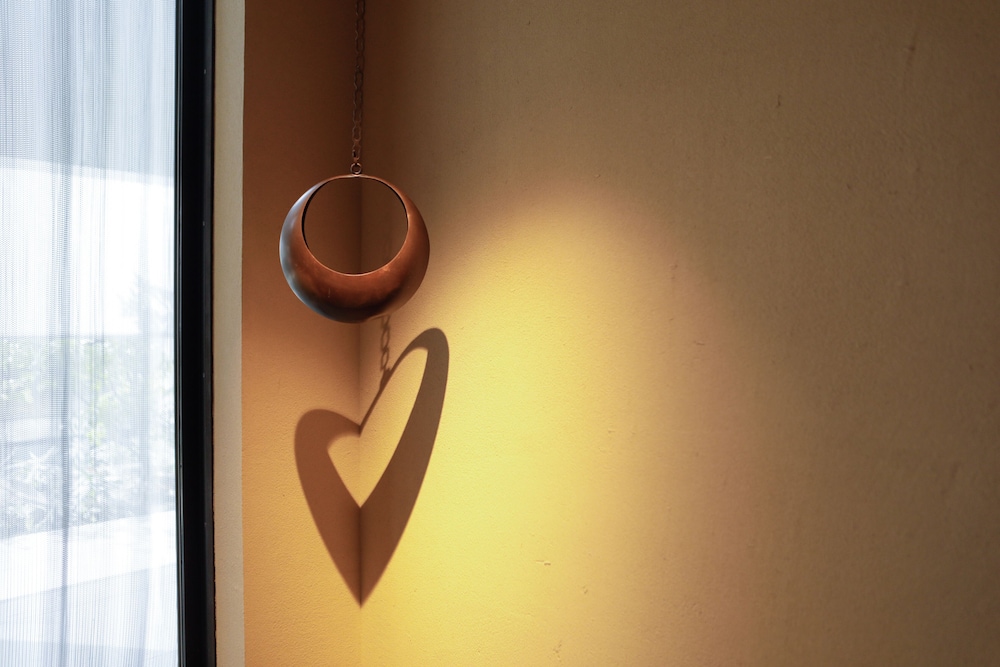 新館206:スーペリアルーム バルコニー付き 中庭ビュー クイーンベッド 客室3 | そわか SOWAKA