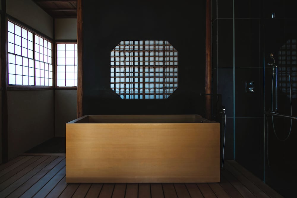 本館104:メゾネット茶室付 デラックス ハリウッドツイン 客室10 | そわか SOWAKA