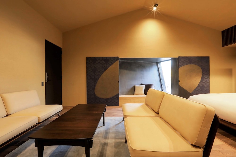 新館211:坪庭ビューバス東山ビューデラックス キングベッド | そわか SOWAKA