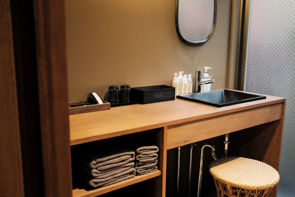 ファミリー アパートメント 客室7 | サウナランド浅草