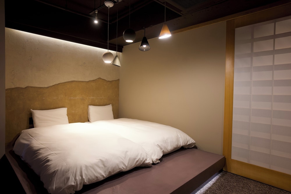 ファミリー アパートメント 客室6 | サウナランド浅草