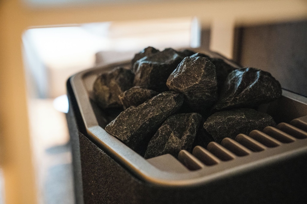 キングスイート バルコニー付き 禁煙 バスルーム5 | サウナランド浅草