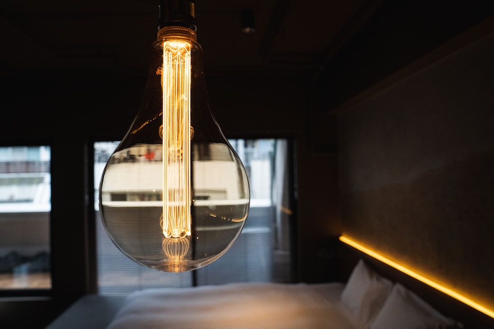 キングスイート バルコニー付き 禁煙 客室2 | サウナランド浅草