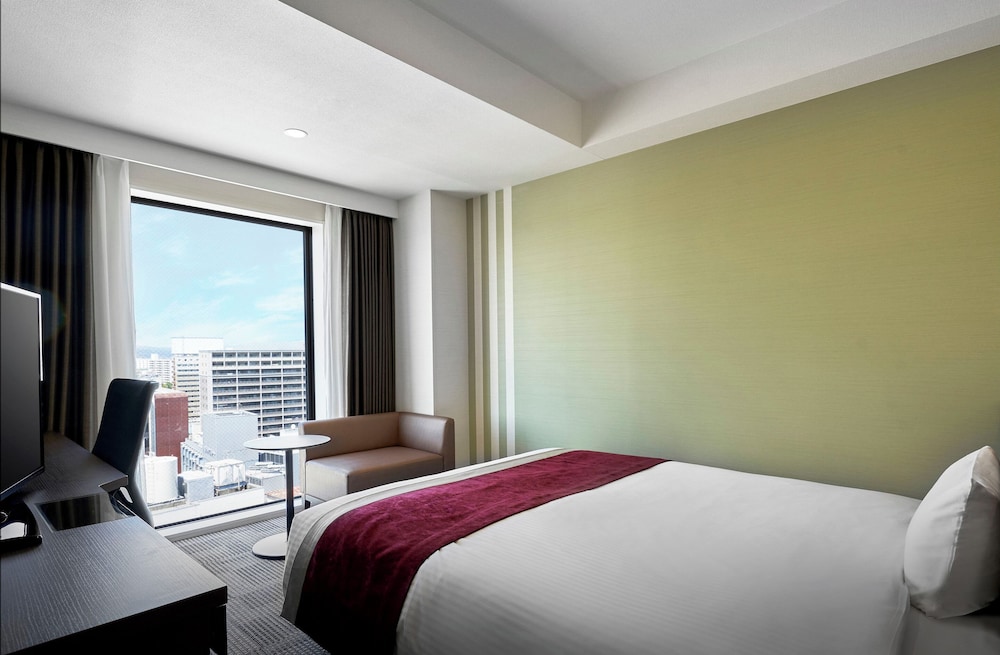 [2名] モデレートクイーン 禁煙 素泊まり | ダイワロイネットホテル青森