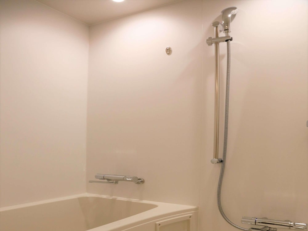 スーペリア ルーム シングルベッド 3 台 | イビススタイルズ東京ベイ