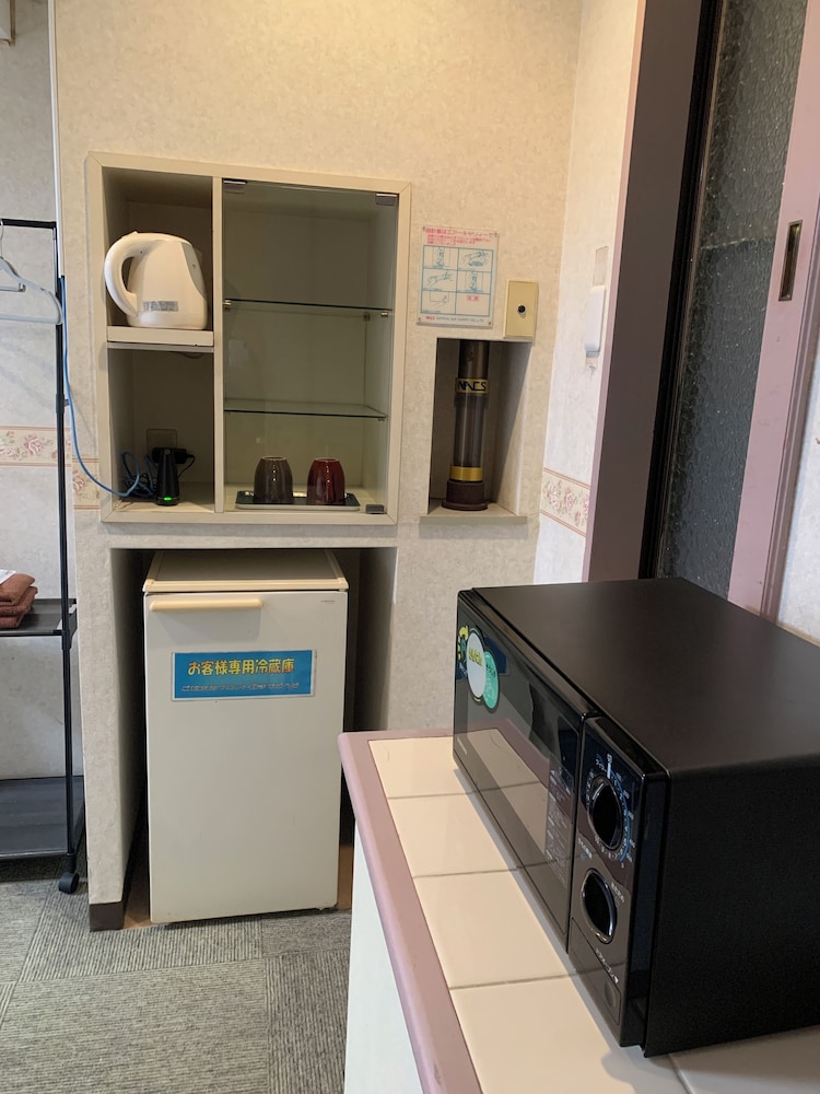 エコノミー ダブルルーム 客室3 | villageBFH - ホステル