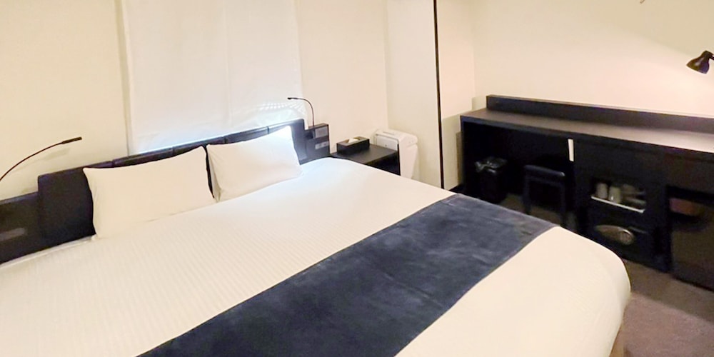 デラックス ダブルルーム 禁煙 | ホテルSUI神田 byABEST